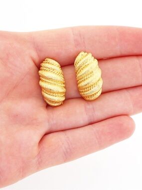 Vintage Signed NAPIER 1970s Gold Plated Textured 1" Half Hoop Post Earrings